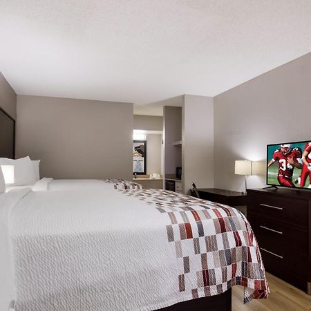 Red Roof Inn & Suites Statesboro - University Esterno foto