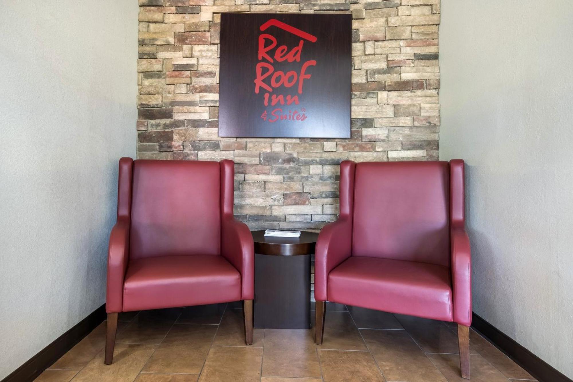 Red Roof Inn & Suites Statesboro - University Esterno foto